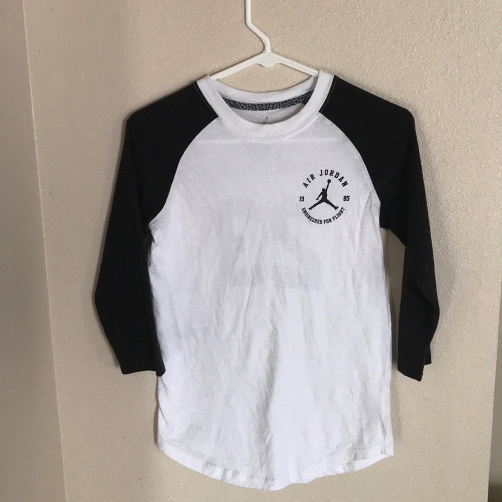 Medium Youth Air Jordan Baseball Style Tee